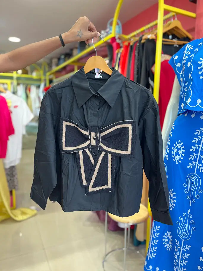 BOW BLACK SHIRT
